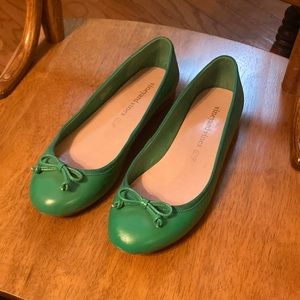Vineyard Vines Women’s Green Ballet Flats- Size 8.5